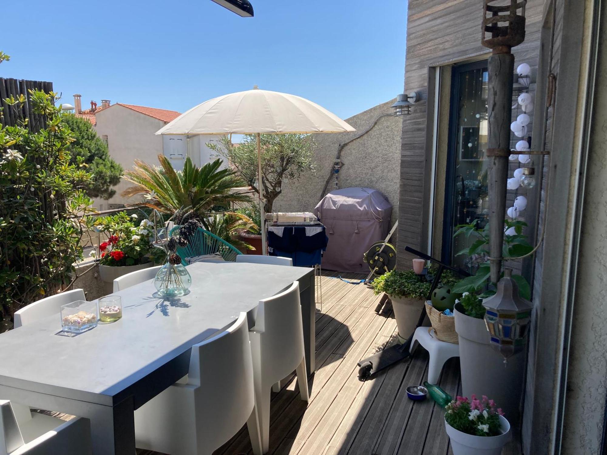 Duplex 105 m2 vue mer, terrasse 30m2 Mauguio Extérieur photo